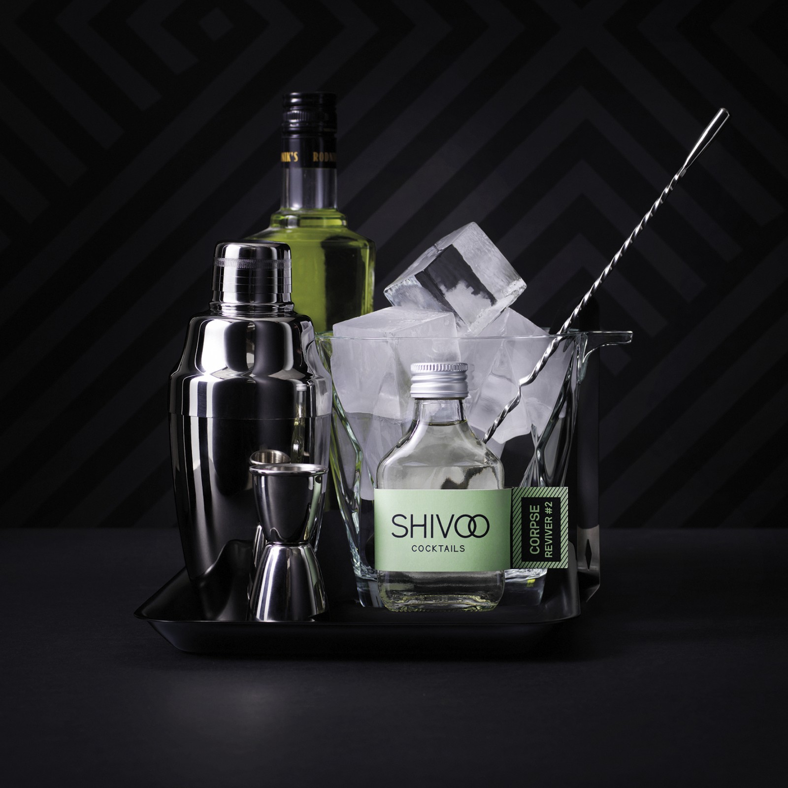 diseño_packaging_botella_caja_the_unexpected_cocktail_shivoo_07