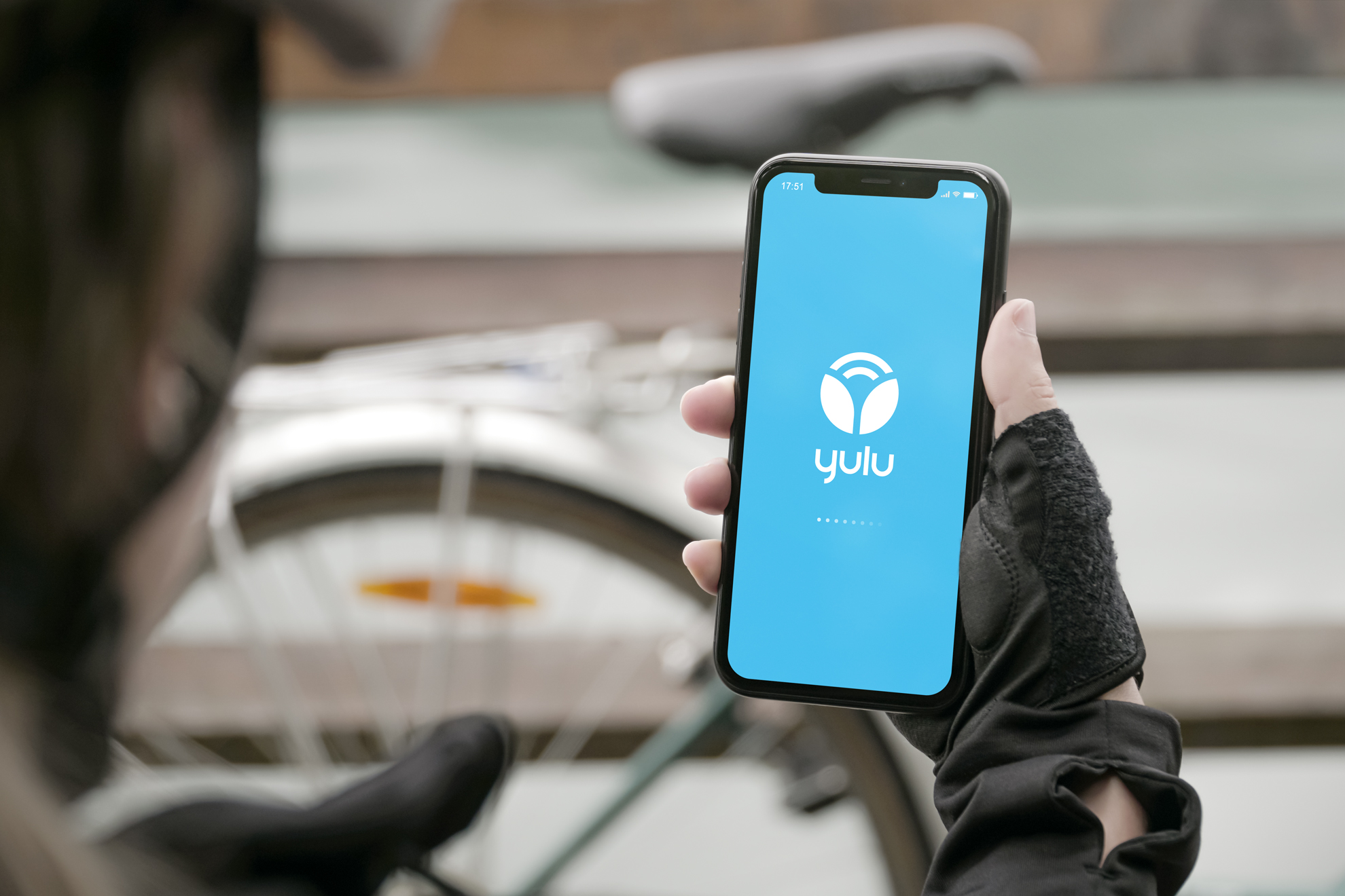 mejores-logos-2021-2022-yulu-bikes-01