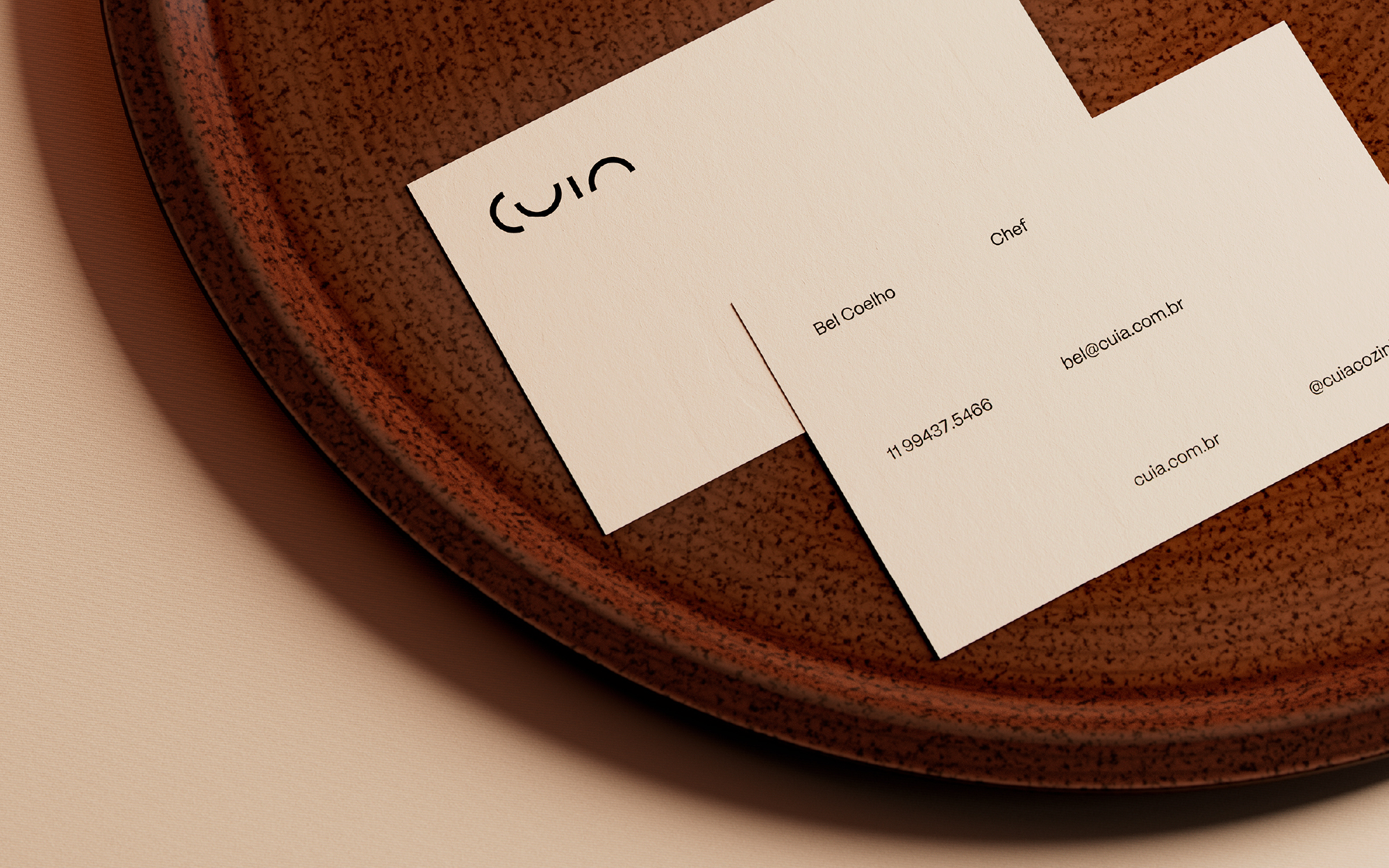 tendencias-diseno-logo-letter-play-02