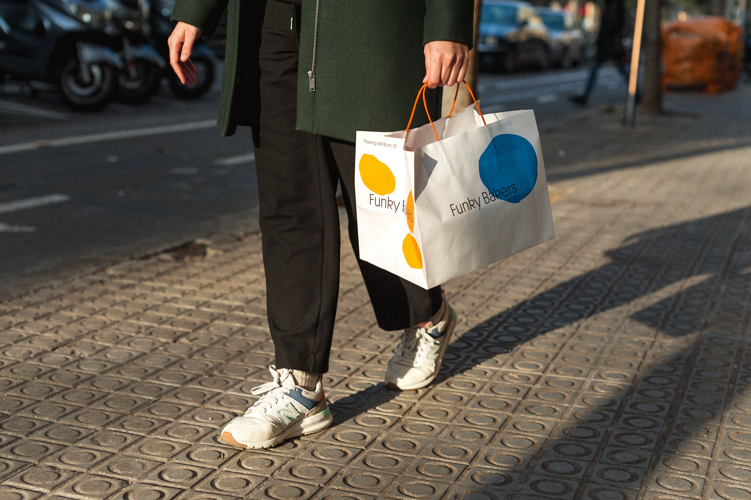 tendencias-diseno-logo-simple-002