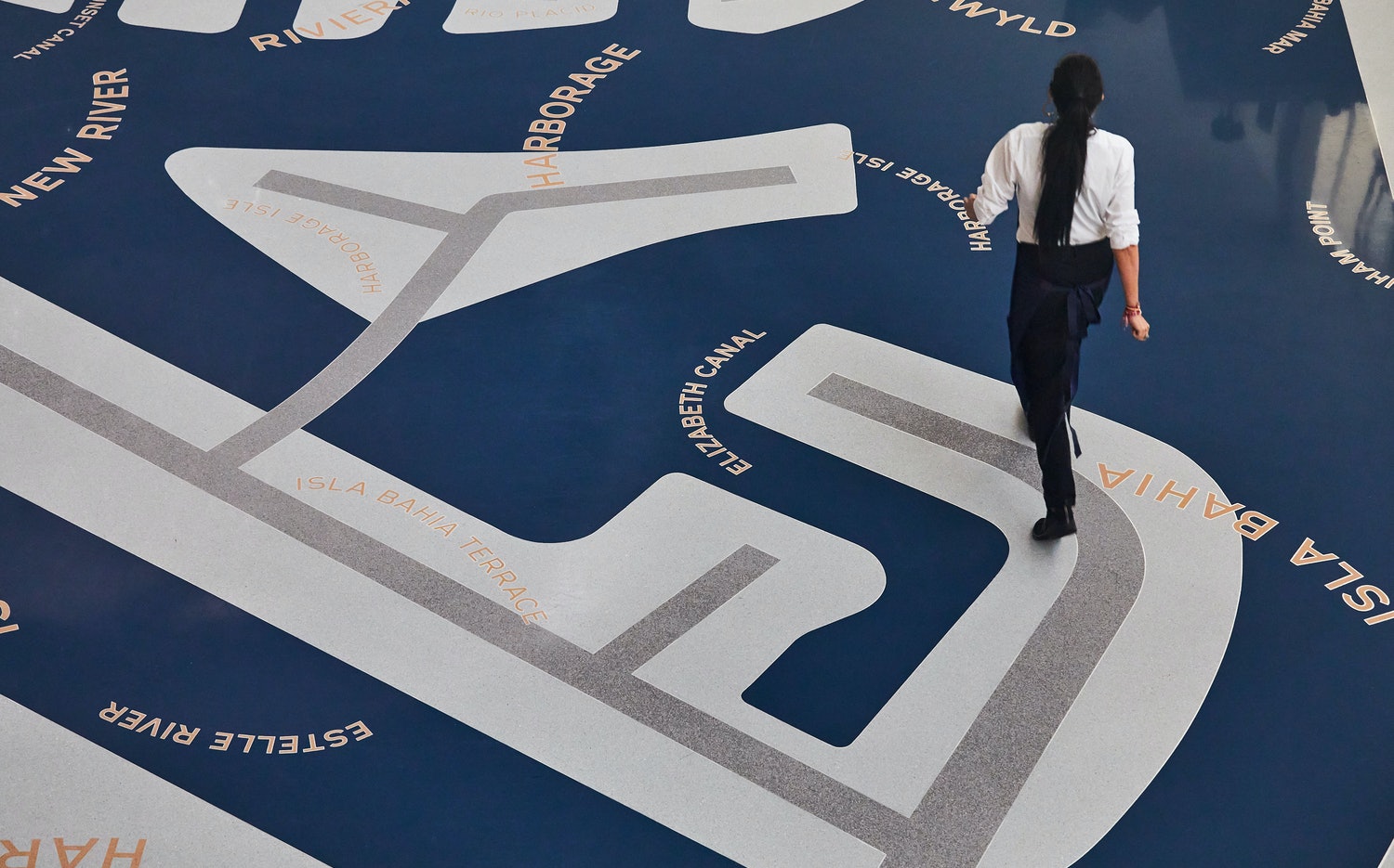 mejor-disenadora-grafica-paula-scher-32