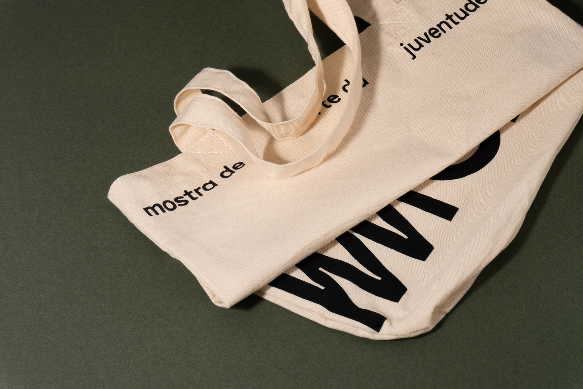 mejores-disenos-graficos-2022-maj-14