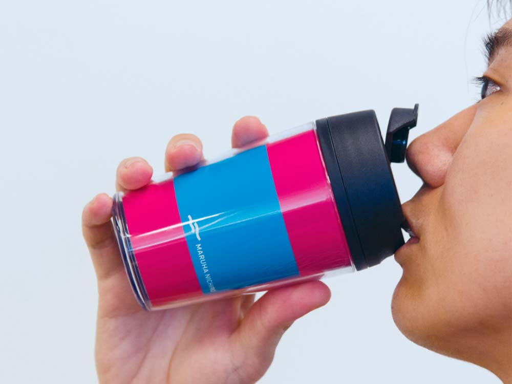 mejores-disenos-graficos-2022-maruha-nichiro-08