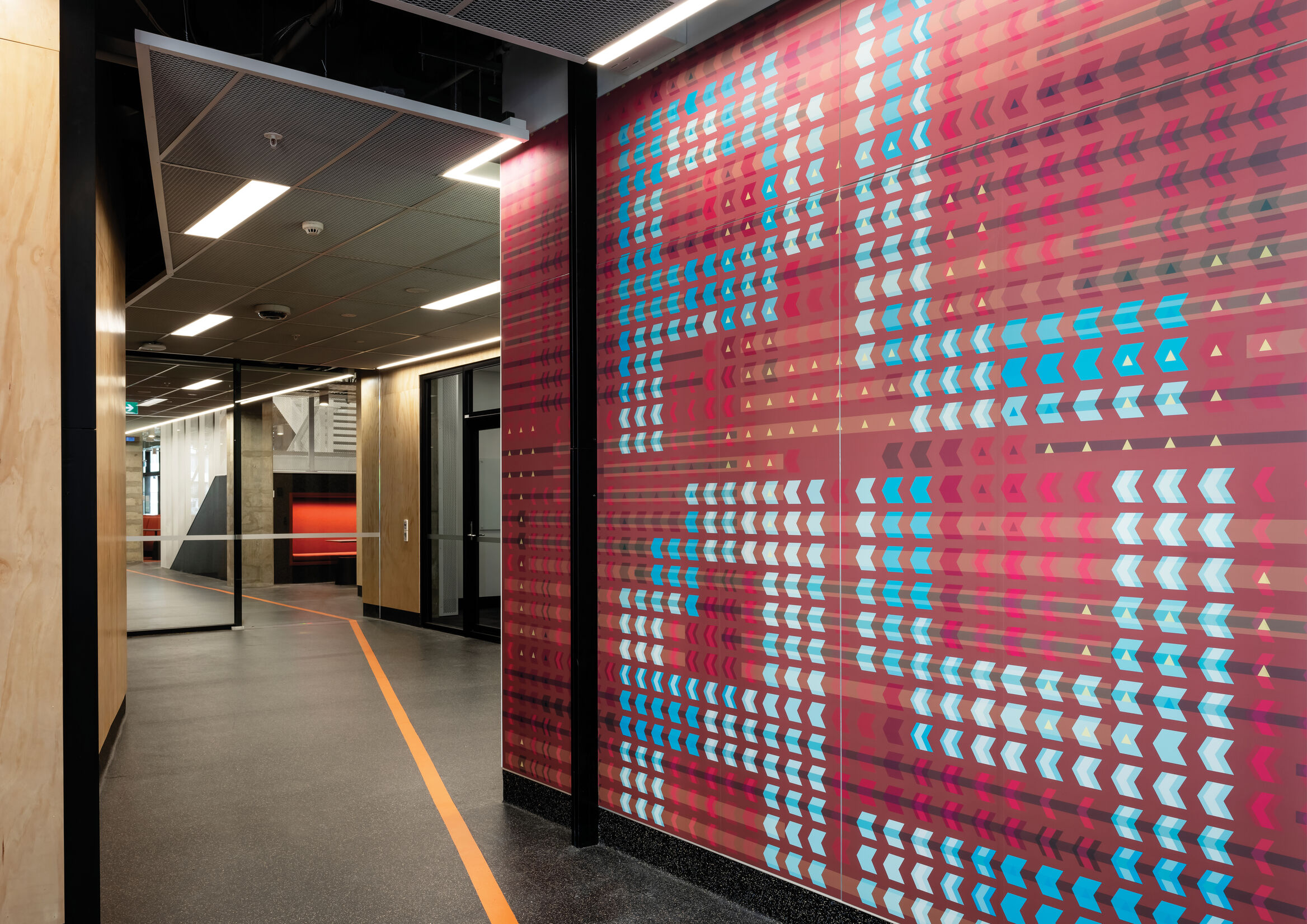 mejores-disenos-graficos-2022-teahuru-05