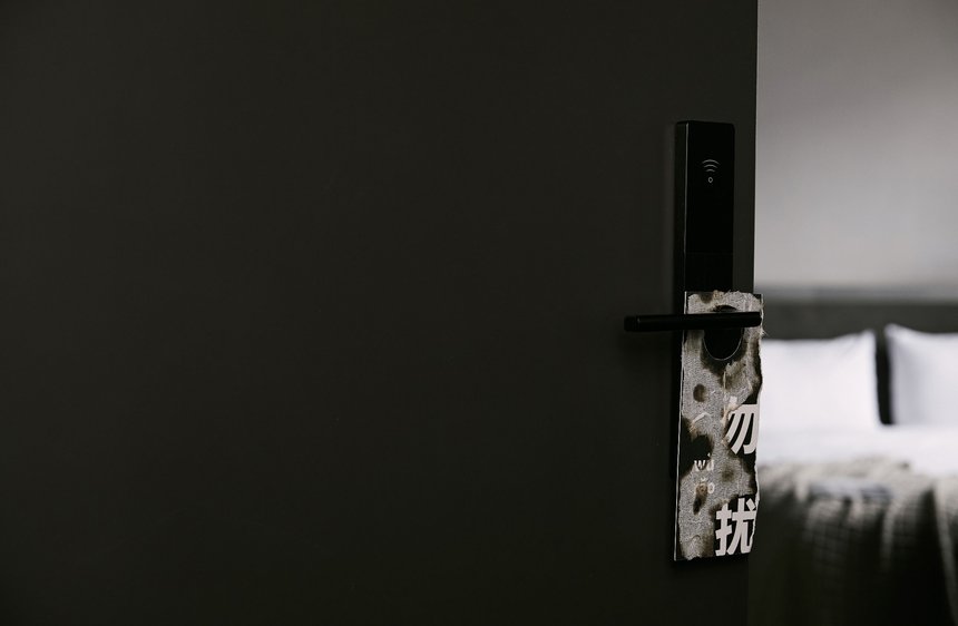 mejores-tarjetas-visita-2022-noa-hotel-06