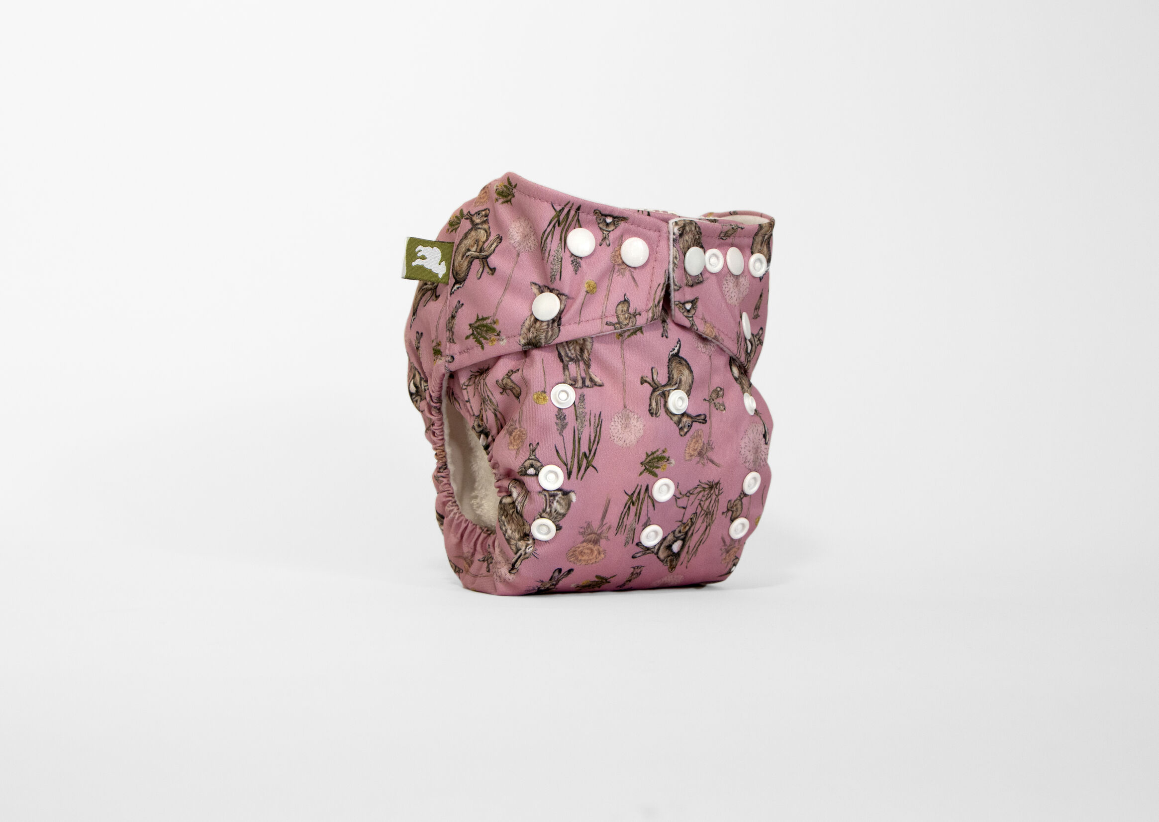 tendencias-diseno-grafico-2022-ilustracion-semirrealista-nappy-08