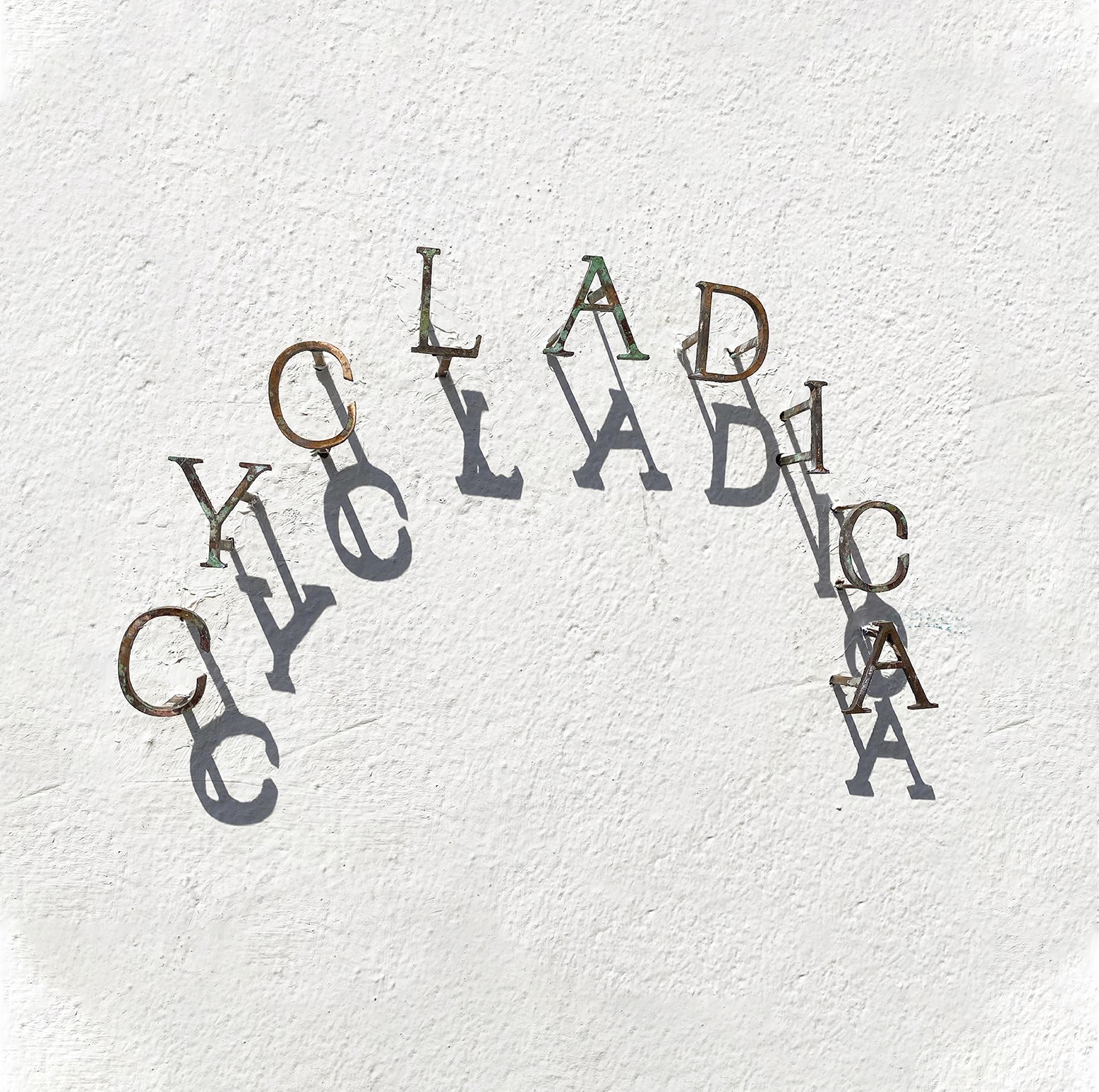 CYCLADICA tipografía espacial